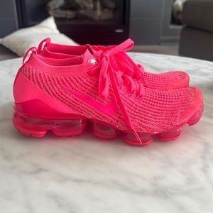 Used Nike AirVapor Max Neon Pink